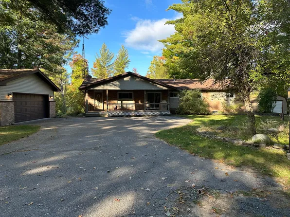 2112 W Bal San Dr, Baldwin, MI 49304