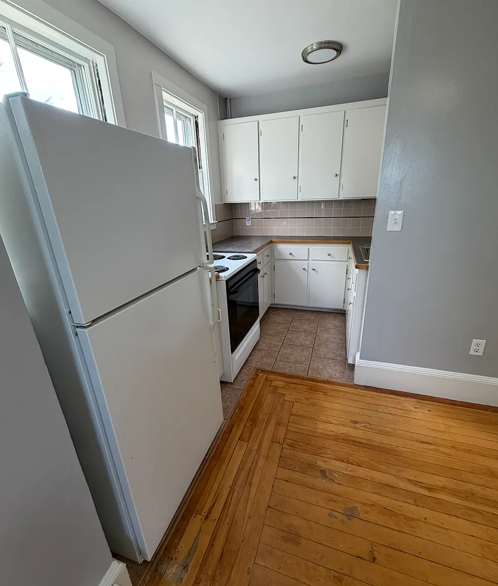 1 bed, 600 sqft, $2,350 — Photo 2