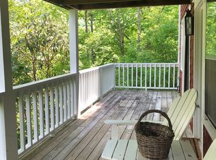 307 Chapman Rd, Black Mountain, NC 28711