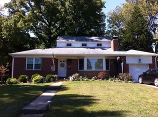 1403 Cheshire Ln, Saint Louis, MO