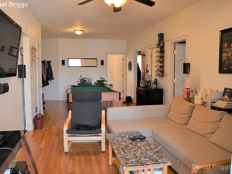 41 Egremont Rd #4 — Photo 1