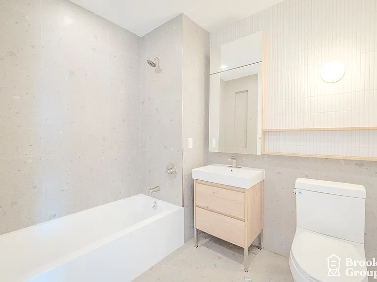 1889 Atlantic Ave #3F — Photo 6