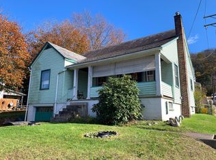 204 Erdman Ave, Bangor, PA 18013