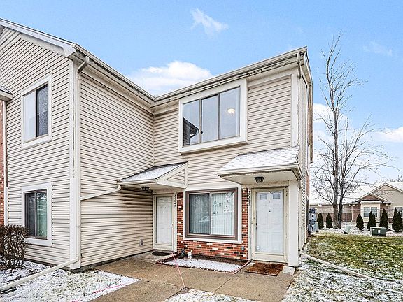 2nd image of 30657 Hidden Pines Ln