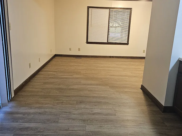 100 E Ridge Apartments Dr #100 — Photo 8