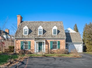 110 E Sheridan Rd, Lake Bluff, IL 60044