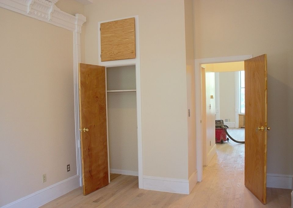 1st image of 819 Herkimer St APT 2