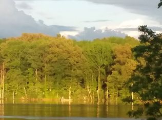 45 Durham Rd, Galatia, IL 62935