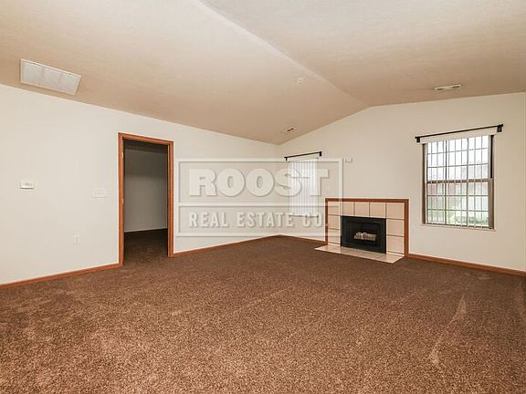 4th image of 3985 Covington Dr