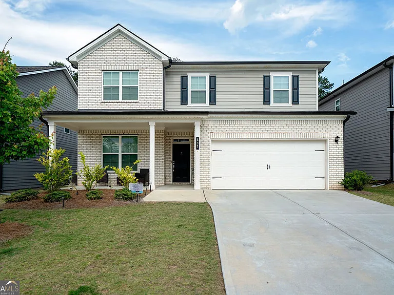 337 Caledonia Ct — Photo 1