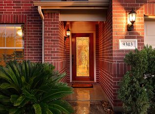 9303 Castlegap Dr, Spring, TX 77379