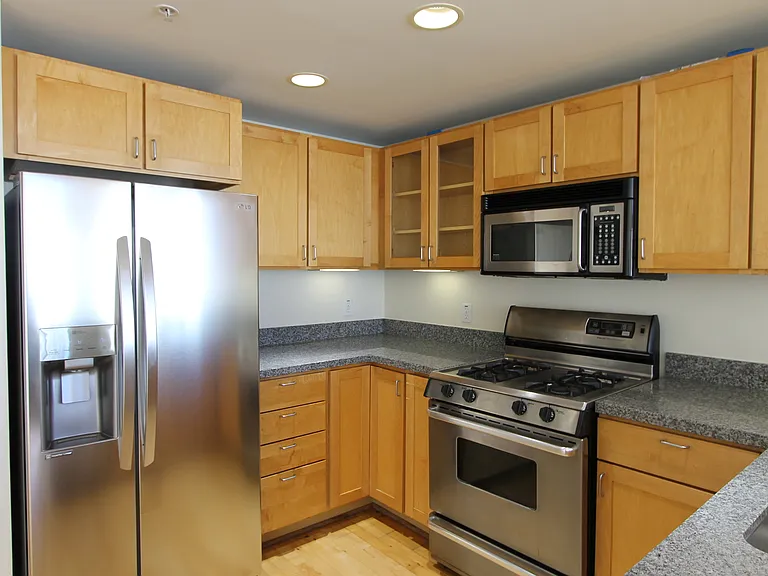 701 Minna St #12 — Photo 3
