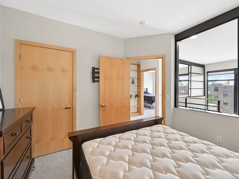 9 W Franklin Ave #306 — Photo 29