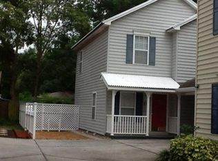 216 Mason St, Brandon, FL 33511