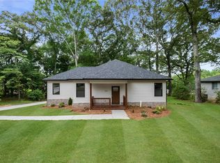 2611 Kimmeridge Dr, East Point, GA 30344