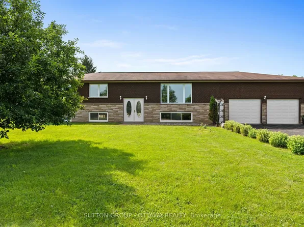 77 Main St W, North Dundas, ON K0C 2K0