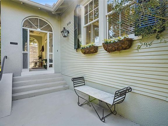 4th image of 6118 Louisville St