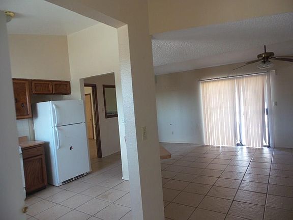 3rd image of 11375 Beach Front Dr