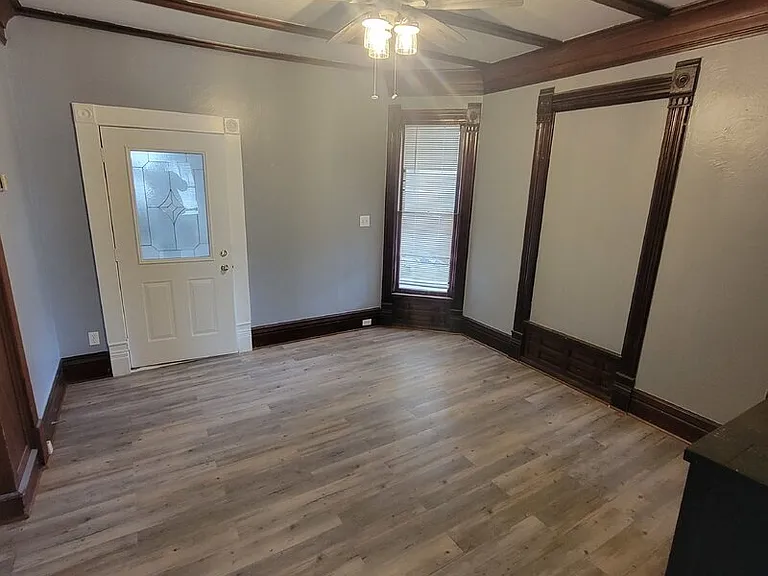 1402 Willis Ave #5 — Photo 28