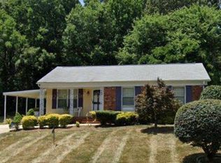 636 Fawnbrook Ln, Charlotte, NC 28217