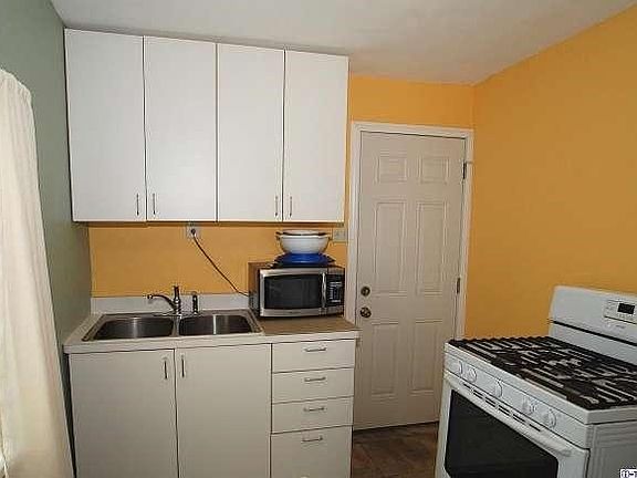 3rd image of 354 W Avenue 45