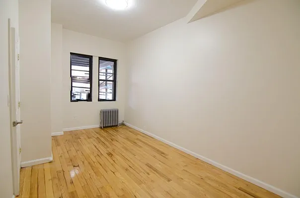 Rented by Living New York | media 9