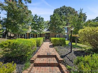 101 Cromwell Ave, Fayetteville, NC 28311