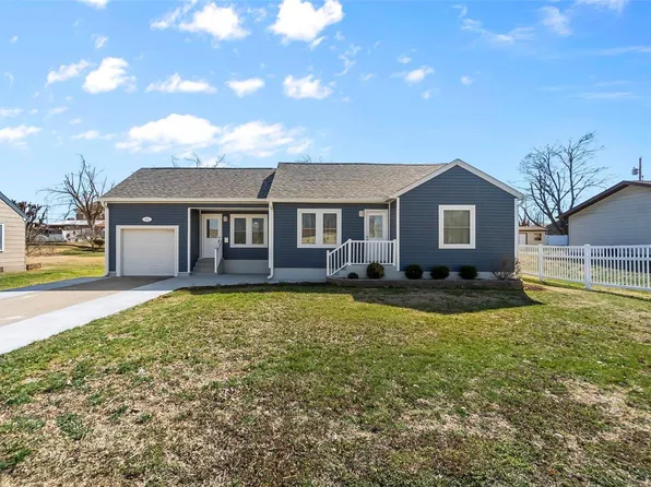937 W Ste Marie St, Perryville, MO 63775