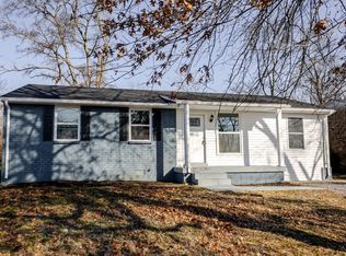 3226 Hinkle Dr, Nashville, TN 37218