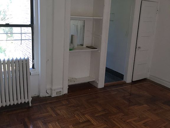 3rd image of 639 Flatbush Ave APT 3