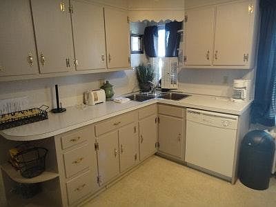 Suite #2 - Kitchen