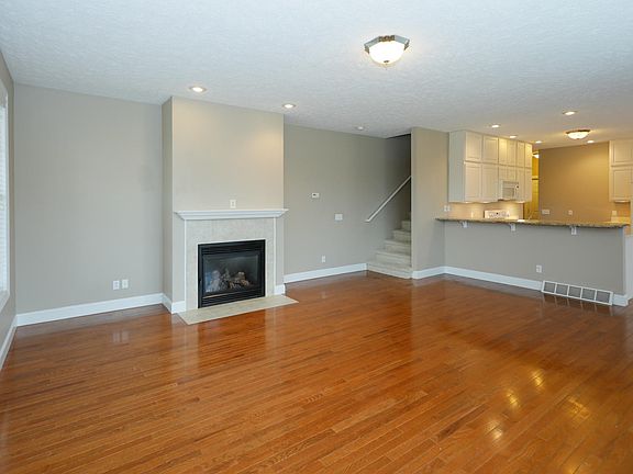 1135 Cathedral Pkwy-105