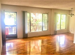 807 3rd St #B, Santa Monica, CA 90403