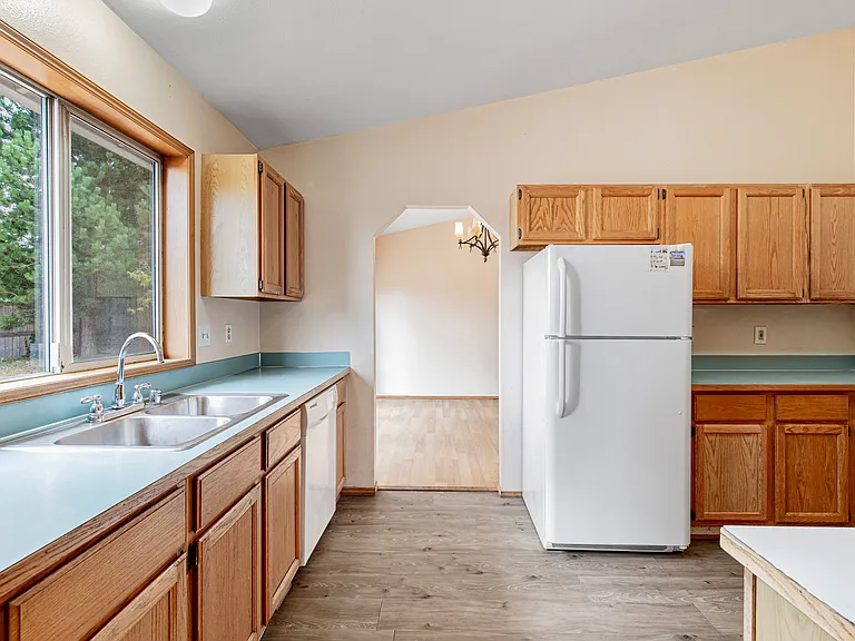 29 Hylebos Ave — Photo 10