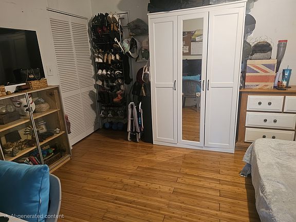 5th image of 4501 SW 48th Ave