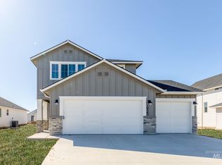 19347 James Ave, Caldwell, ID 83605