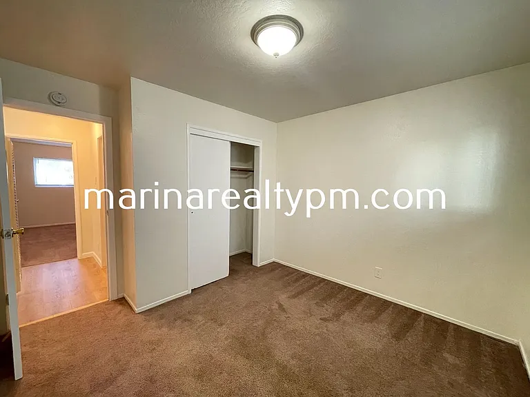 240 Holly St #1-14 — Photo 11