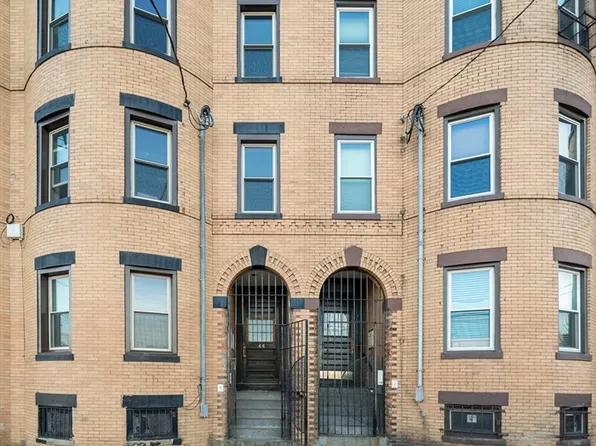 44 Guild St, Roxbury, MA 02119