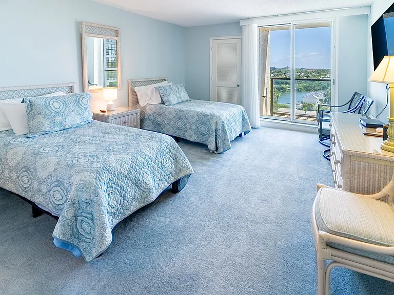 4901 Gulf Shore Blvd N #903 — Photo 12