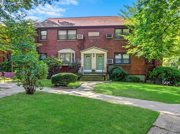 245-18 62nd Avenue #E10, Little Neck, NY 11362