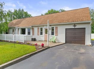 770 Whitney Rd W, Fairport, NY 14450
