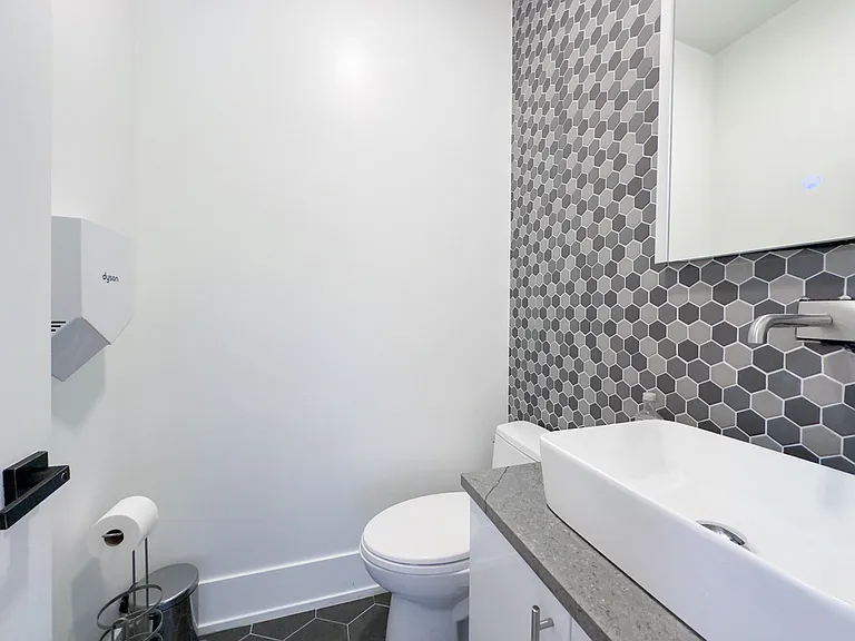 1812 N Sawyer Ave #G05C — Photo 12