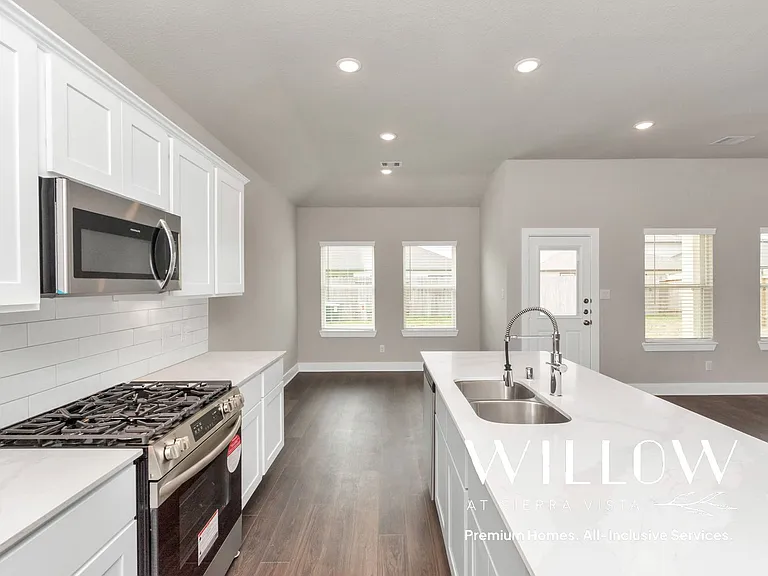 1218 Scarlet Creek Dr — Photo 19