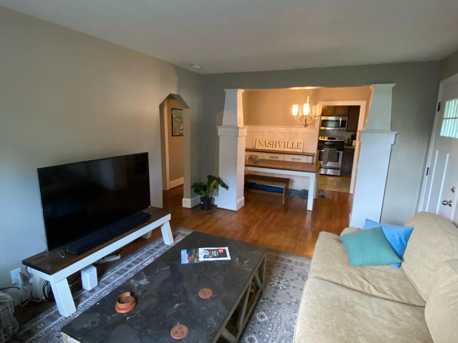 2 bed, 1.5 bath, 1100 sqft, $2,095 — Photo 4