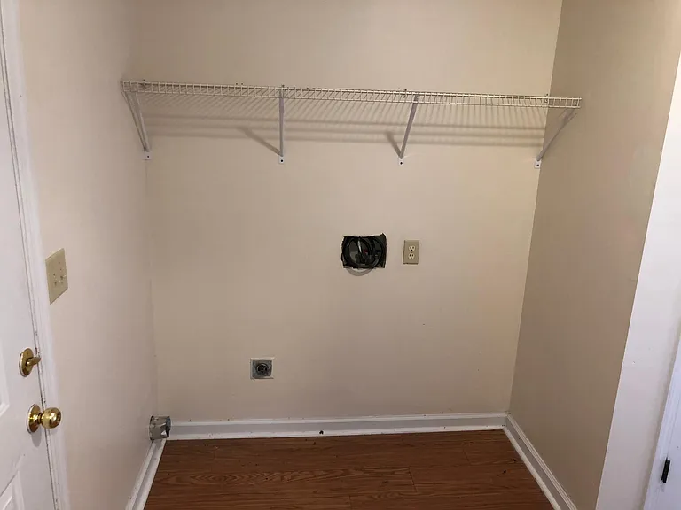 715 Sheridan Ave — Photo 16
