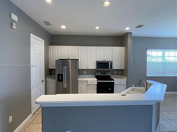 4th image of 8269 NW 127th Ln #34-D
