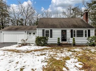 57 Fernwood Dr, Simsbury, CT 06070