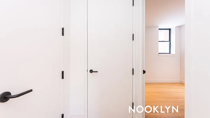 Rented by Nooklyn NYC LLC | media 34