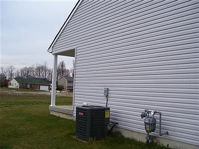 2nd image of 426 Meadow Glen Ave
