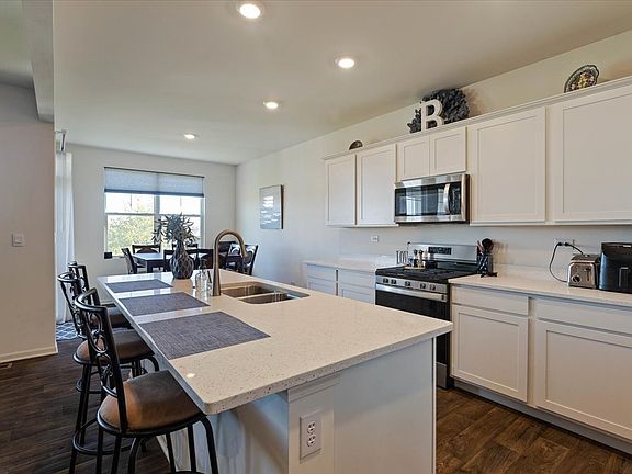 4th image of 25313 W Maggie Ln